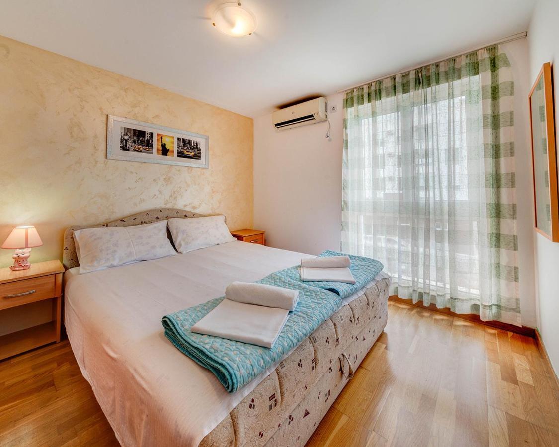 Disney Apartments Budva Exterior foto